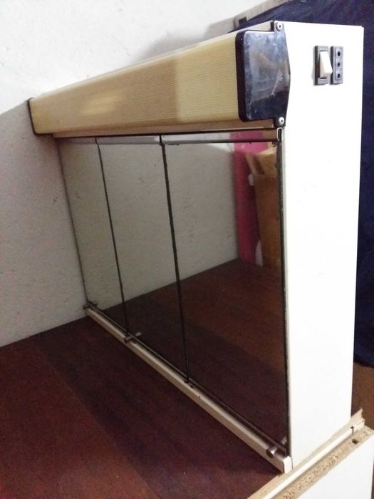 Armário - Quarto de Banho (WC)