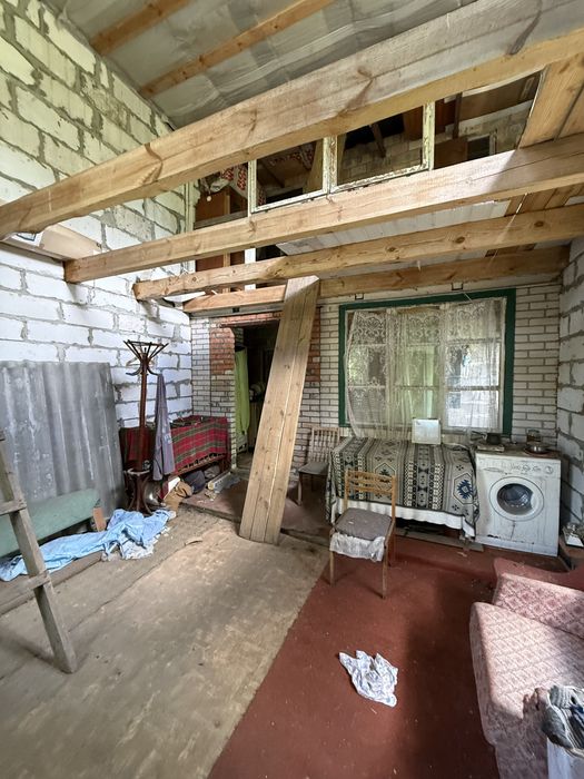 Продаж дачі в СТ «Волга», с. Підгірці, Обухівський район — лише 30 км від центру Києва!