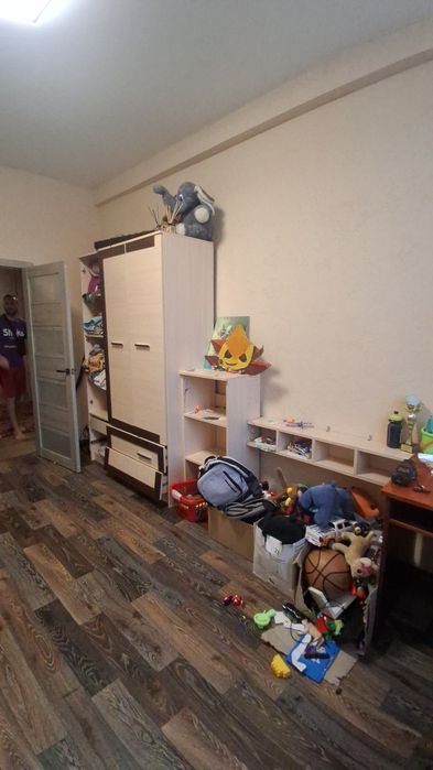 Чугуев Продам 3х ком.квартиру