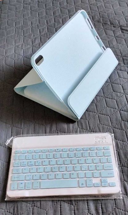 Чохол-клавіатура для iPad 10-го покоління 10,9 дюймів 2022, блакитно-білий