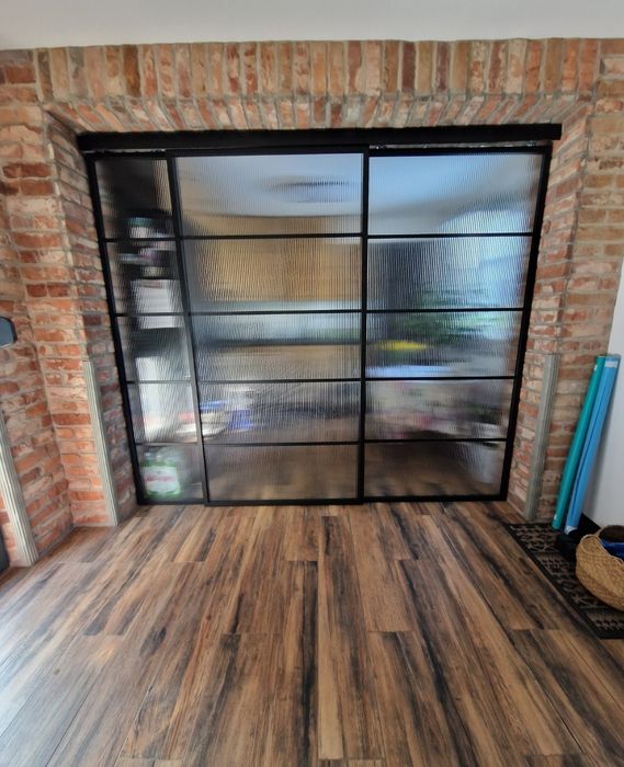 Drzwi przesuwne, ścianka działowa szklana styl loftowy