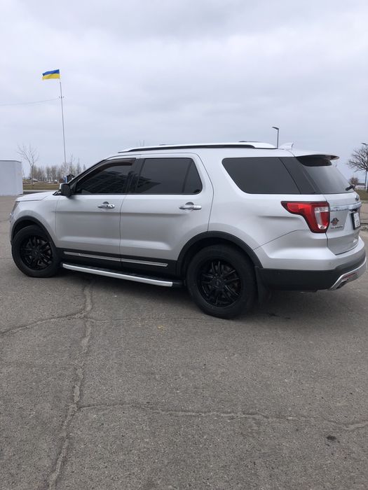 Ford FORD Explorer 2017 VIN 1FM5K8HT5HGB84475 фото оголошення 4 з 24