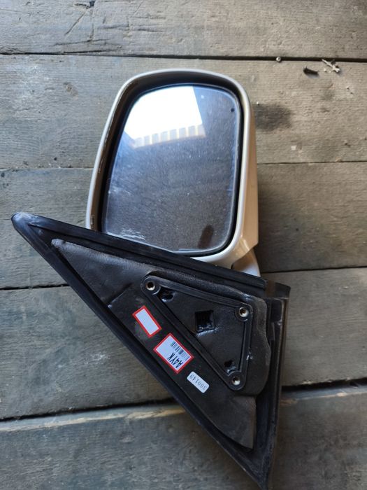 Зеркало праве R Hyundai Terracan