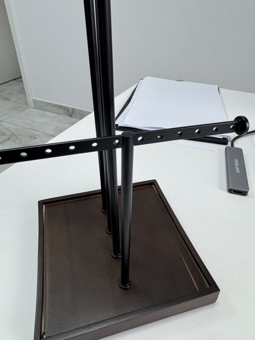 Stojak jak biżuterie