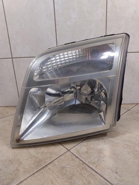 Ford connect tourneo lampa reflektor lewy przód Europa oryginał wysyłka Ford Transit Connect I (2002-2013)