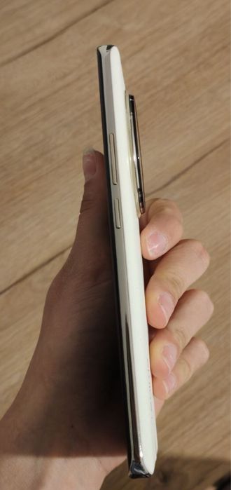 Realmi 12 pro +