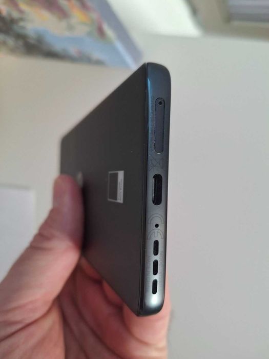 Motorola moto Edge 40 neo 8(12)/256 5000mah