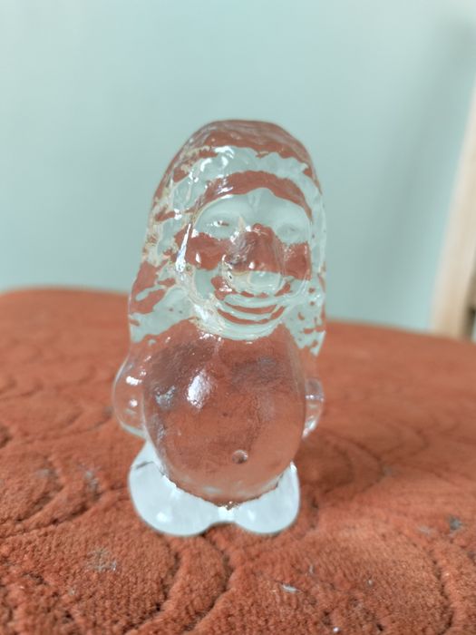 Szwedzki szklany trol.