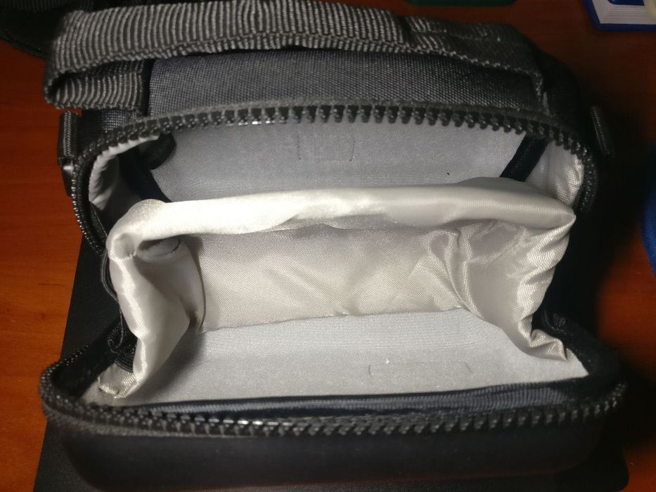 Сумка/чехол для ручних відеокамер