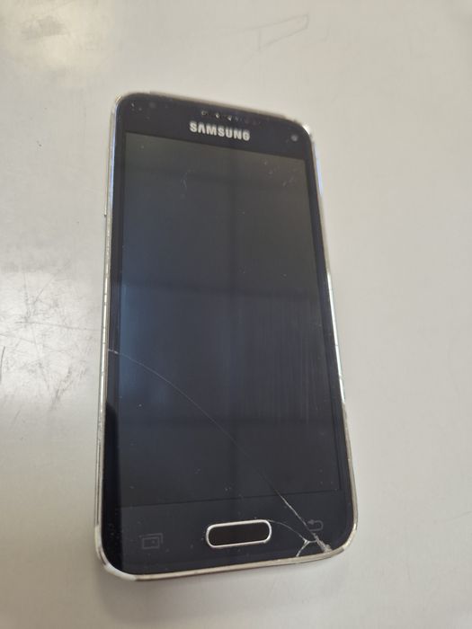 Samsung Galaxy S5 mini (funcional,  ecrã rachado)