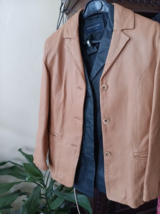 Blazer de senhora tamanho M e o fato S o fato só lhe custa 25€ os casa