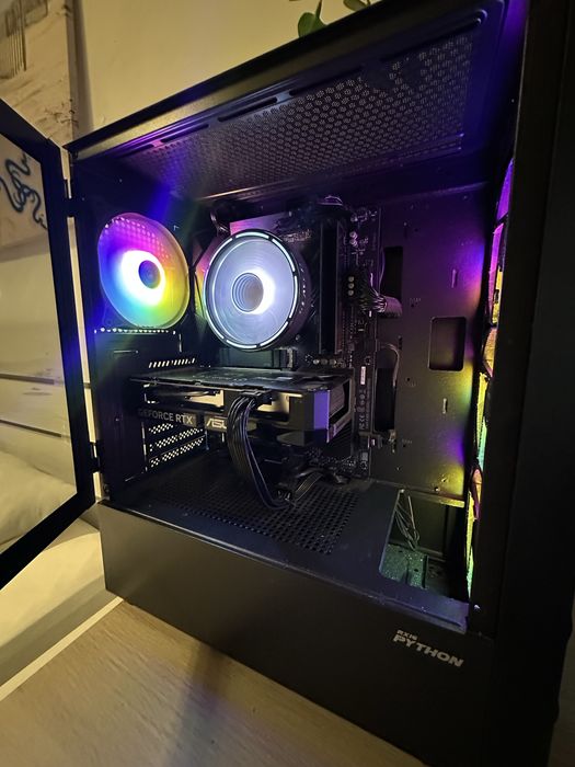 Selling PC or complete setup450092074177013761
