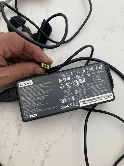 Carregador lenovo