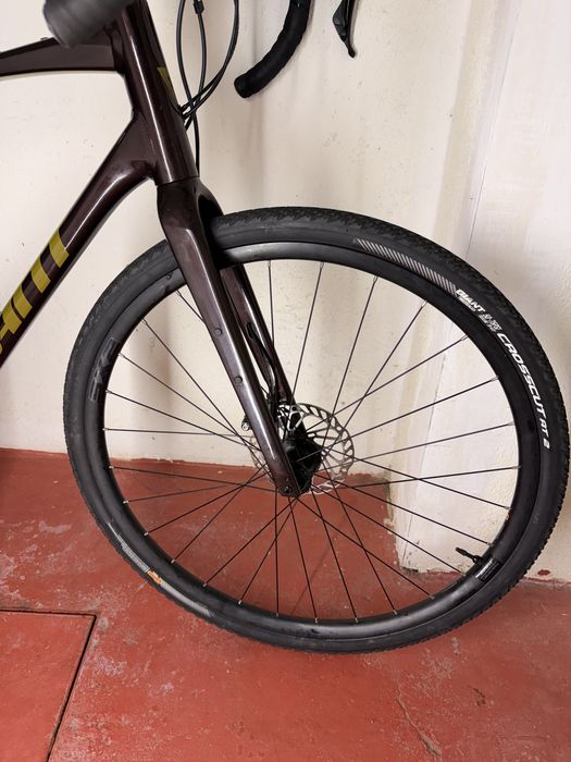 Bicicleta de Gravel - Giant Revolt 1 2024 - Como nova