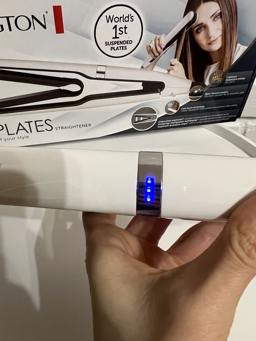 Випрямляч для волосся REMINGTON Air Plates S7412