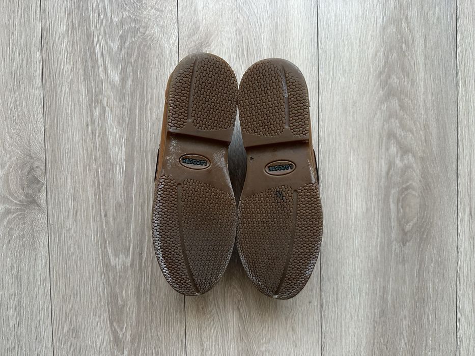 Шкіряні топсайдери Lacoste