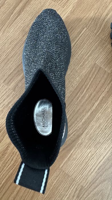 Botins /ténia michael kors 36