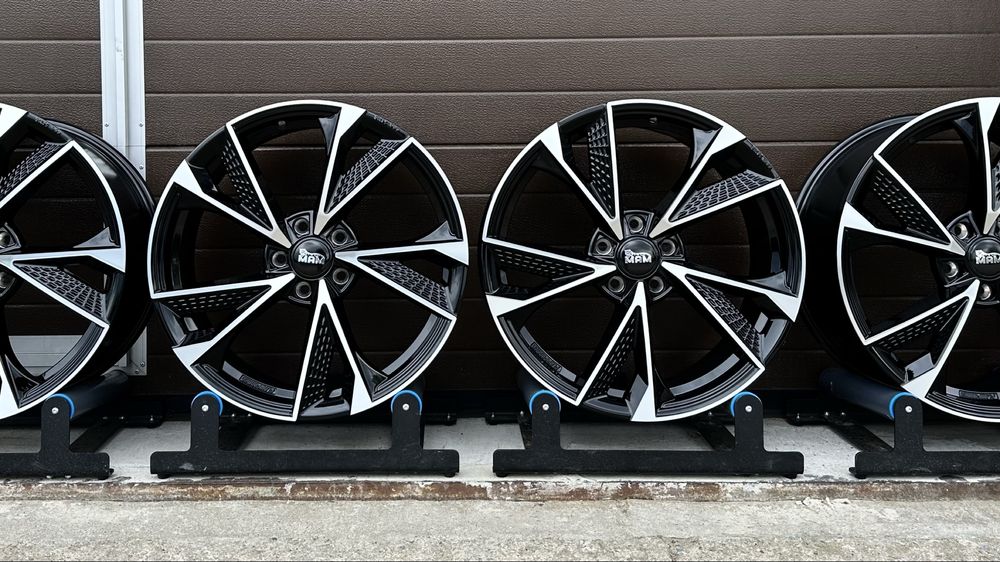 4x felgi aluminiowe NOWE 5x114,3 r18 et45 8J Alufelgi Czarne 18”