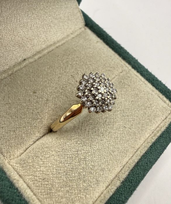 Złoty pierścionek z diamentami 0,25ct