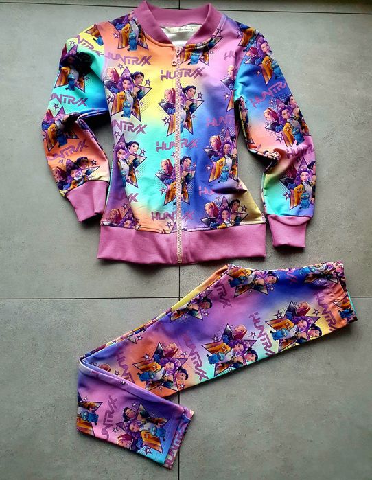 Komplet bluza + getry huntrix 134