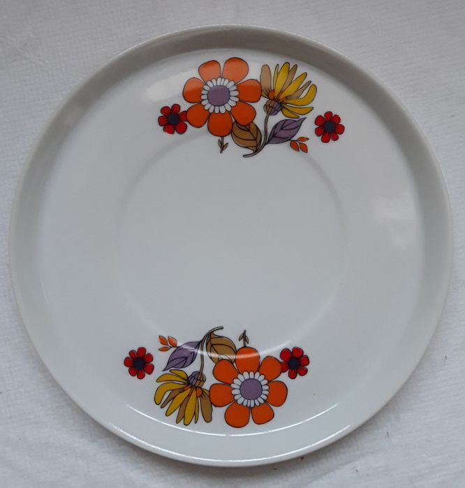 Pires de chávena de chá Artibus, antigo