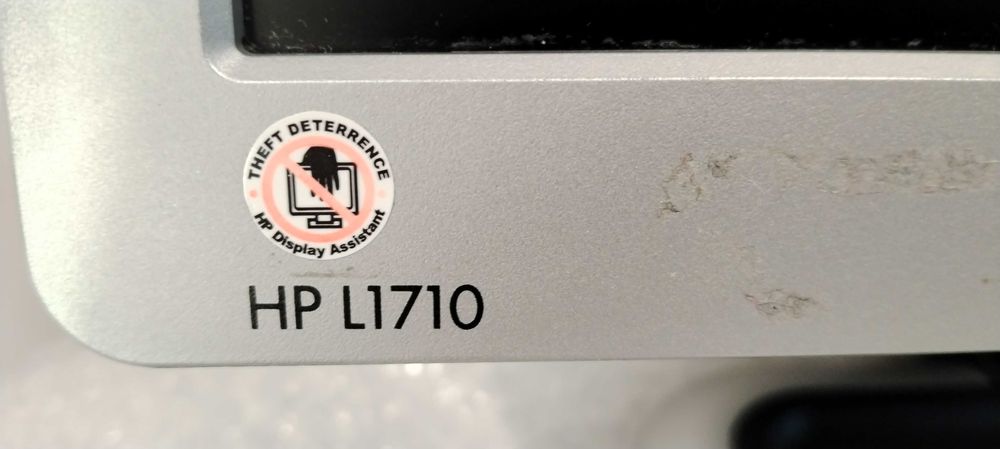 Monitor HP 17  L1710473644692239165441