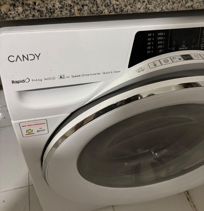 Máquina lavar e secar roupa Candy Row