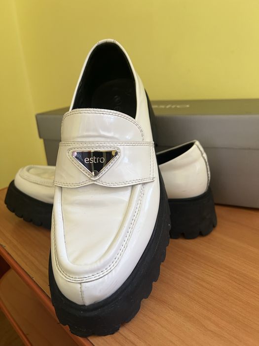 Лофери туфлі estro