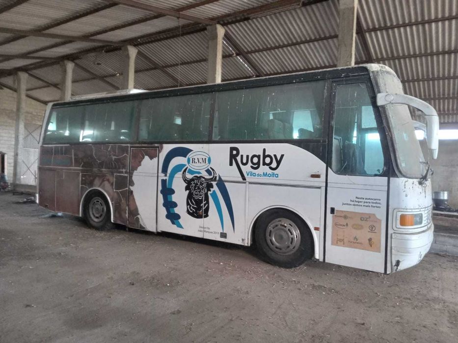 Autocarro 35 Lugares