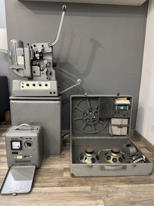 PREXER AP-14 - Projektor filmowy 16mm, duzy zestaw, w stanie roboczym