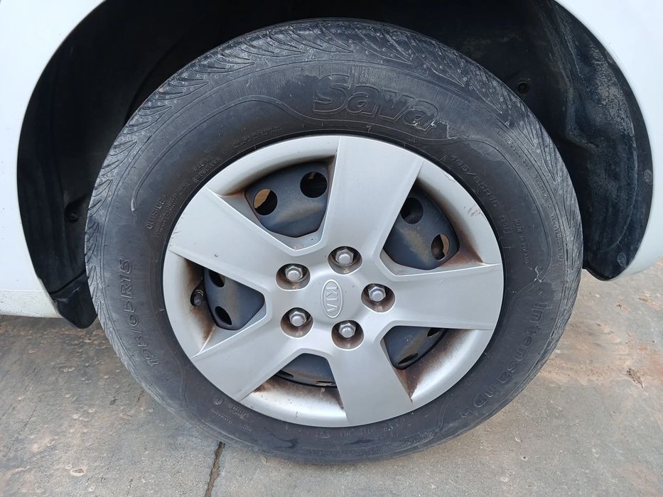 Jante trás esquerda KIA Venga Van (YN)