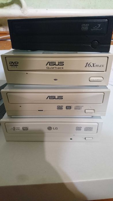 DVD дисковод комплект компютера