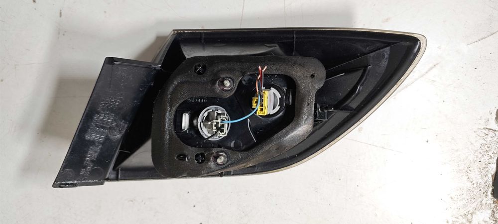 MAZDA 3 BK HATCHBACK POLIFT 2006 ROK Lewa i Prawa Lampa lewy i prawy tył