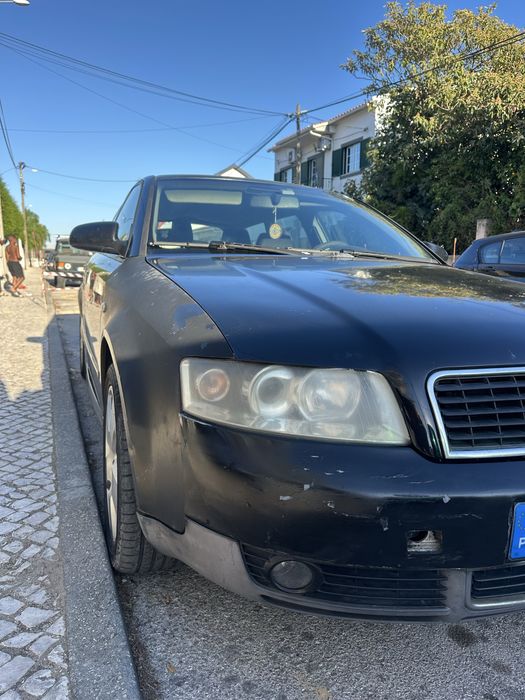 Audi A4 — photo 2