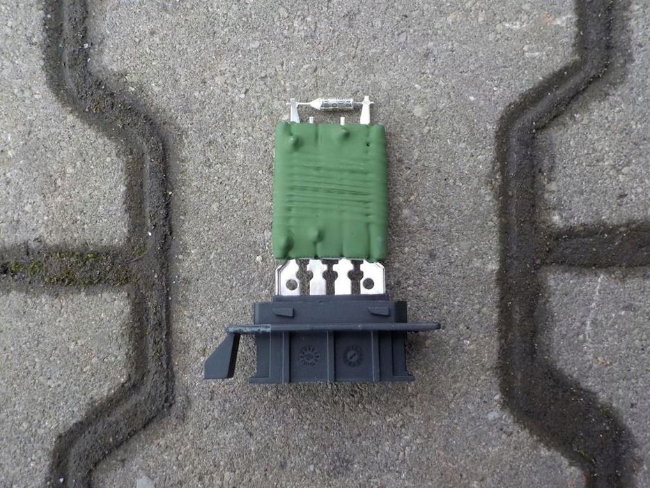 VW LT SPRINTER REZYSTOR OPORNIK 4 pin