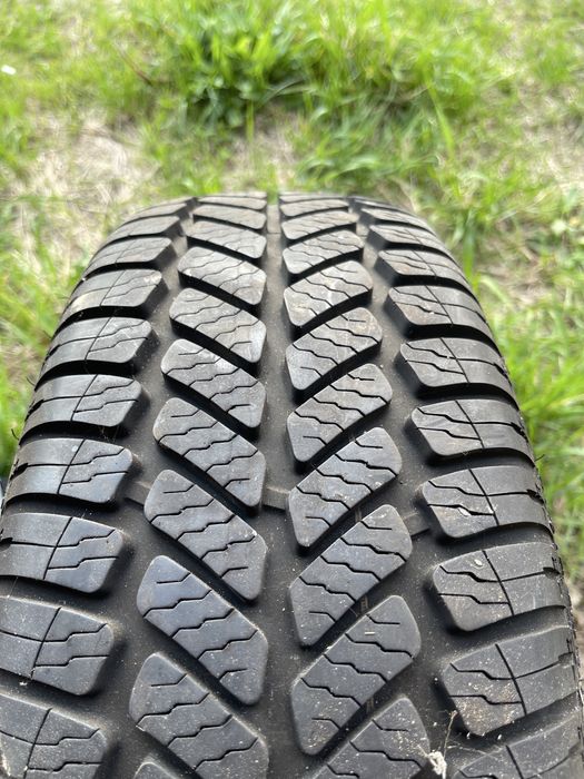 Opony wielosezonowe  195/65/15 M/S
