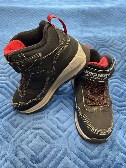 Термо черевики на хлопчика28р SKECHERS
