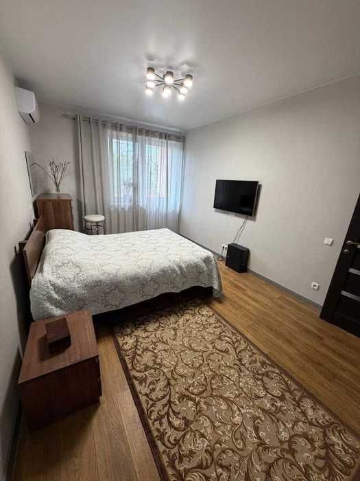 Продам 2 ком. кв. с ремонтом 602 м/р Медкомплекс, ул. Велозаводская LT