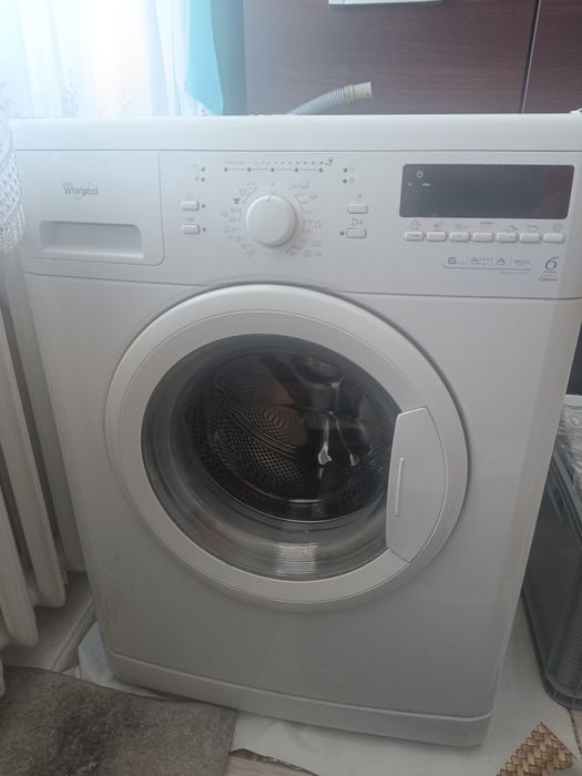 Pralka whirlpool
