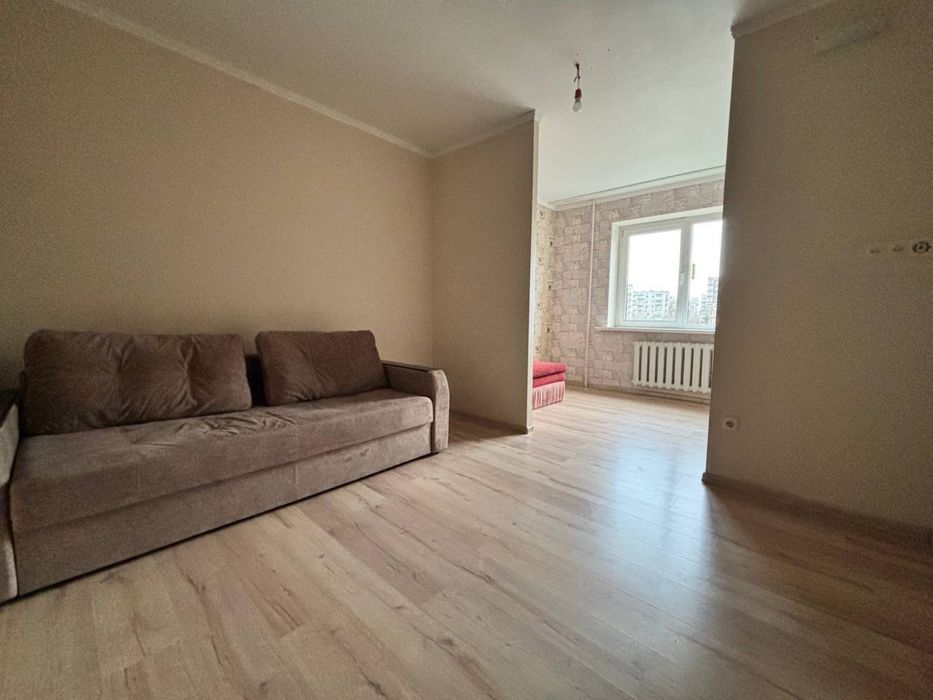 Здам 1 кімнатну квартиру Незалежності 62