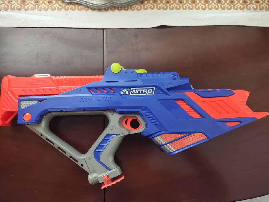 Nerf nitro sem carros