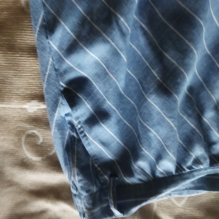 Vendo saia midi azul