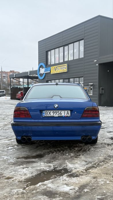 Продам бмв е38 730д М57