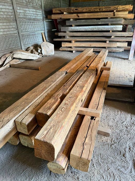 Stare belki ciosane siekierą dekoracyjne 15–20+ cm | suszone | rustykalne