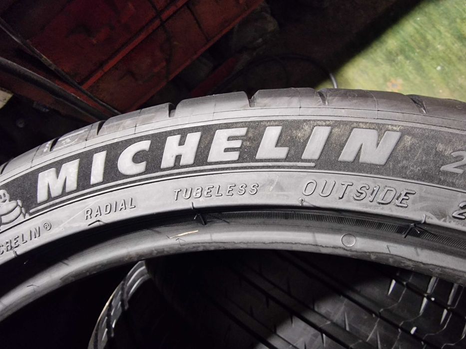 265/35/21  michelin pilot sport Nowe fabrycznie 100% 2szt. z 19r..