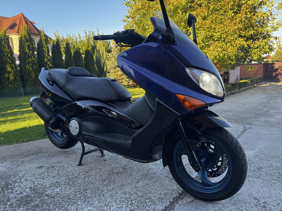 Yamaha t-max 500