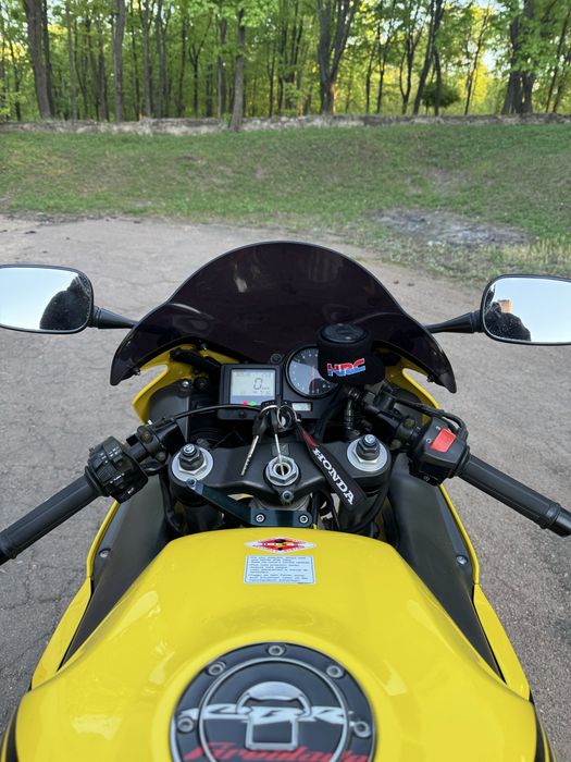 Honda cbr 929 rr