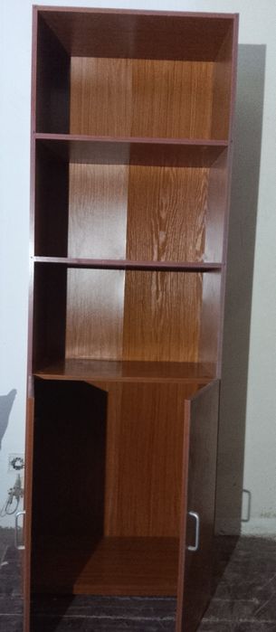 Estante usada para venda