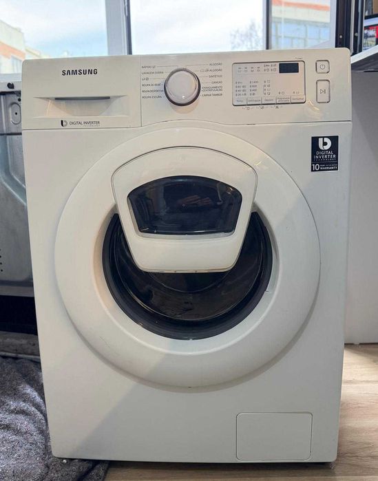 Máq Lavar Roupa SAMSUNG AddWash WW90K4433YW (9 kg - 1400 rpm - Branco)