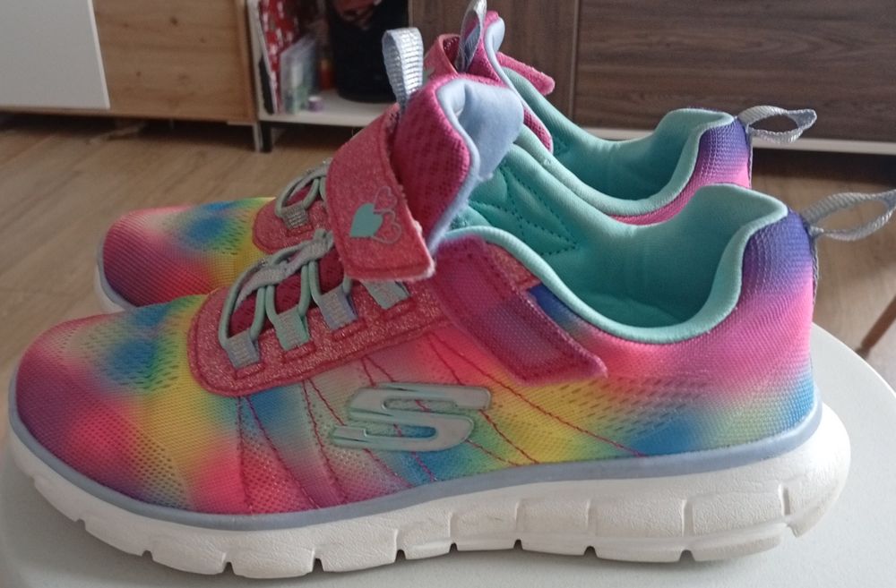 Buty dla dziewczynki